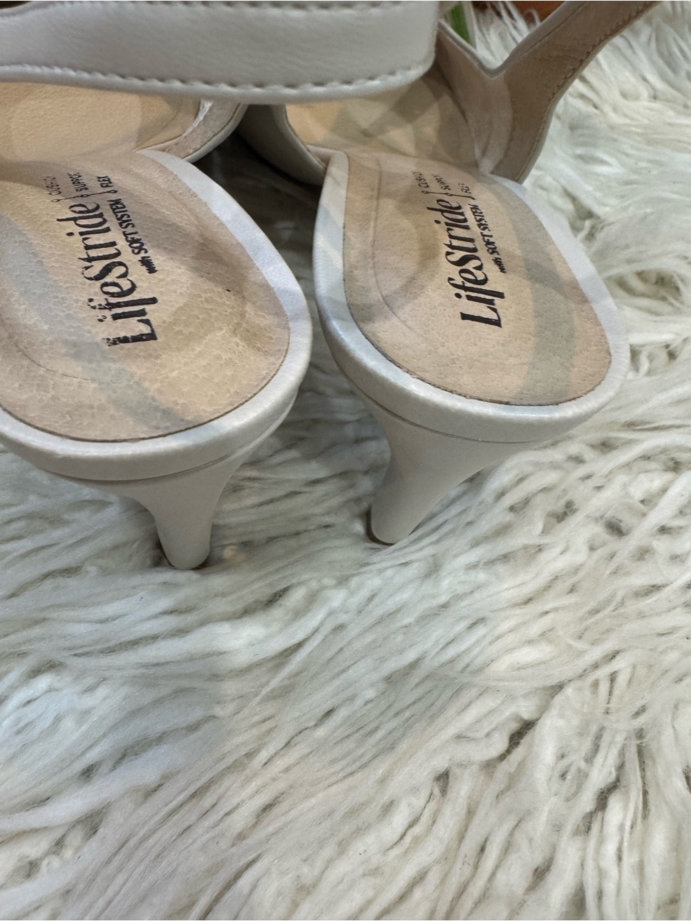 New🌿Life Stride Pointed-Toe Slingback Heels in Light Cream - Picture 6 of 7